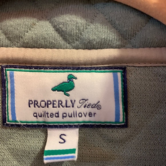 Properly Tied Quilted Pullover - Picture 7 of 9